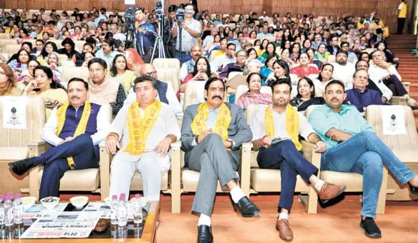 जीवंत हुई ब्रजभूमि, झलका राधा-कृष्ण का दिव्य प्रेम