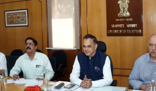 हर गांव में जरूरत के हिसाब से हों जल संरक्षण कार्यः मुख्य सचिव