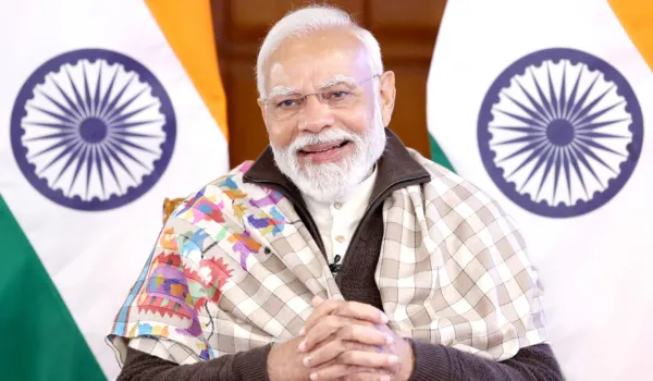 मोदी की 25 साल की सेवा यात्रा... अटूट नेतृत्व, हर चुनौती पर जीत