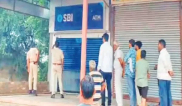 नागौर में एटीएम काट 10.58 लाख रुपए लूटे, आरोपी फरार