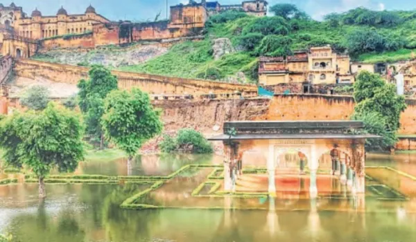 सागर-मावठा छलका, जलमहल ओवरफ्लो