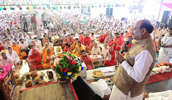भगवान ऋषभ देव से लेकर महावीर तक के संदेश हर युग में प्रासंगिकः बिरला