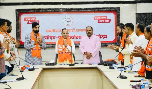 डोटासरा का व्यवहार लोकतांत्रिक मर्यादाओं के विरुद्धः राठौड़