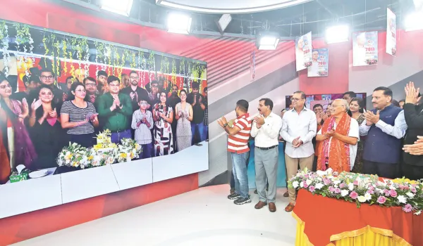 डॉ. जगदीश चंद्र ने सादगी से मनाया 76 वां जन्मदिन, जयपुर से दिल्ली तक जश्न