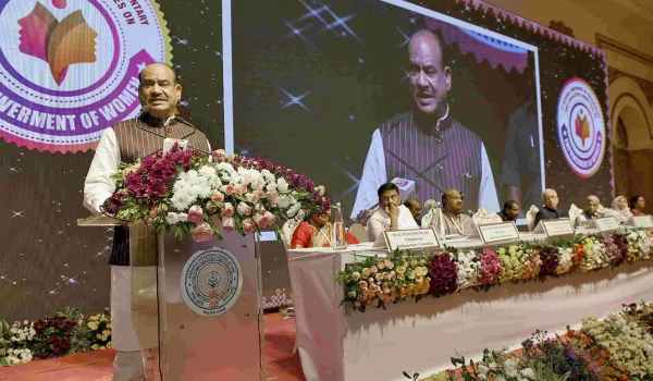 महिला सशक्तीकरण पर विधायी समिति गठित की जाए