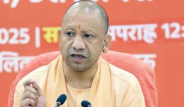 GST रिफॉर्म देशवासियों के लिए पीएम का दिवाली गिफ्ट: योगी