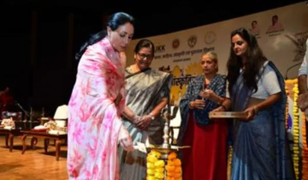 मांड गायन, कथक फ्यूजन और ब्रज रसिया में दिखाया सांस्कृतिक सृजन