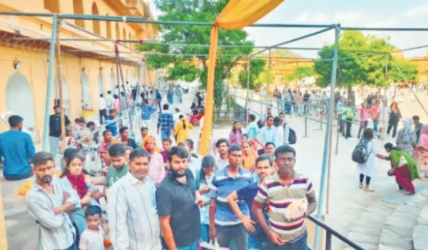 हाथी पर सवार होकर आएंगी मां जगदंबा, घर-घर होगी पूजा