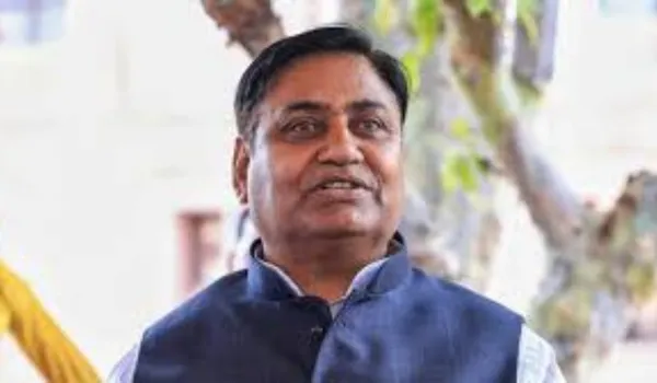 तबादले जातिगत व राजनीतिक द्वेष से प्रेरित होकर किएः डोटासरा