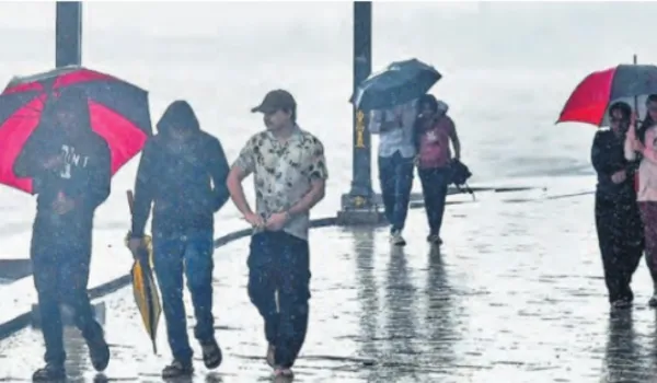 महाराष्ट्र में भारी बारिश, 11,500 लोगों को सुरक्षित स्थानों पर पहुंचाया