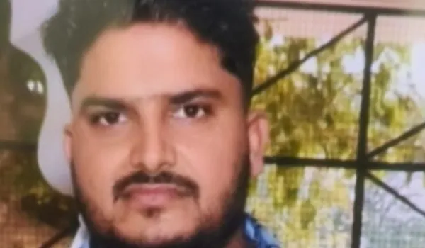 15 हजार की रिश्वत लेते वरिष्ठ सांख्यिकी अधिकारी डिटेन